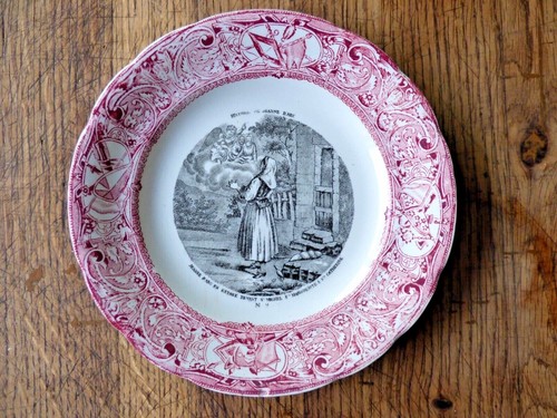 Assiette parlante porcelaine - assiette,